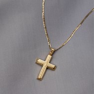 Στη "φάκα" της ΕΛ.ΑΣ. δύο γυναίκες - Πουλούσαν εικόνες και σταυρούς